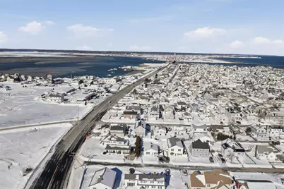 3 Tyngsboro Street, Seabrook, NH 03874 - Photo 24