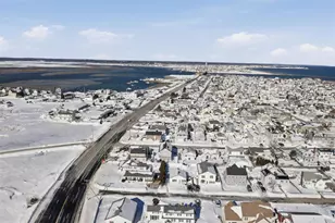 3 Tyngsboro St, Seabrook, NH 03874 - Photo 24