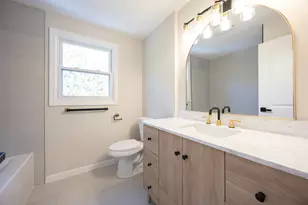 23 Mahogany Dr, Nashua, NH 03062 - Photo 16