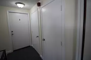 84 Franklin St, Derry, NH 03038 - Photo 2