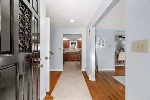 24 Beechwood Rd, Hudson, NH 03051 - Photo 14