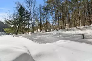 24 Beechwood Rd, Hudson, NH 03051 - Photo 50