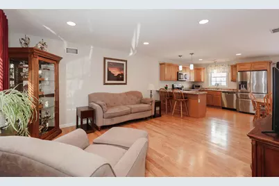 20 Bruins Lane, Raymond, NH 03077 - Photo 2