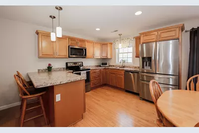 20 Bruins Lane, Raymond, NH 03077 - Photo 6