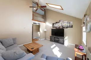 15R Bonnie Ln, Derry, NH 03038 - Photo 10