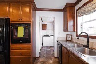 220 Robinhood Dr, Exeter, NH 03833 - Photo 12