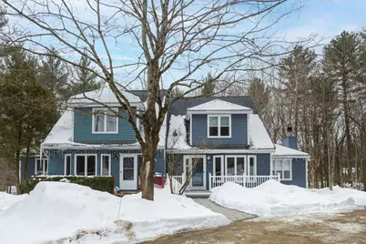 13B Hedgerow Drive, Hudson, NH 03051 - Photo 2