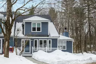 13B Hedgerow Dr, Hudson, NH 03051 - Photo 1