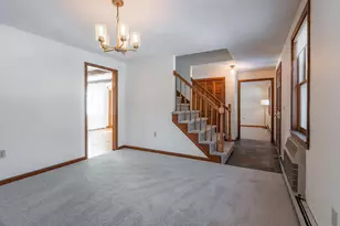 20 Debbie Dr, Pelham, NH 03076 - Photo 4