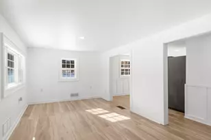 126 Watson Rd, Dover, NH 03820 - Photo 10