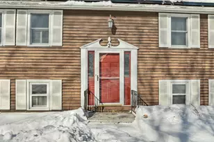 2 Birch Dr, Newmarket, NH 03857 - Photo 4