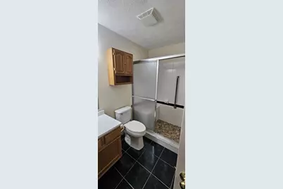 96 River Road #303, Manchester, NH 03104 - Photo 10