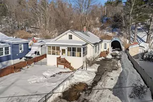 75 Electric St, Manchester, NH 03102 - Photo 4