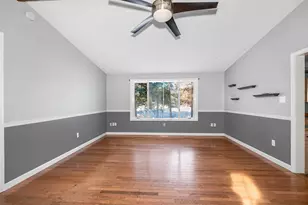 4 Therriault Ave, Salem, NH 03079 - Photo 20