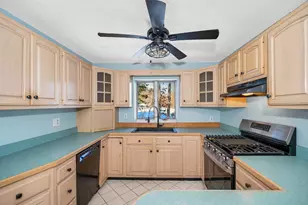 4 Therriault Ave, Salem, NH 03079 - Photo 16