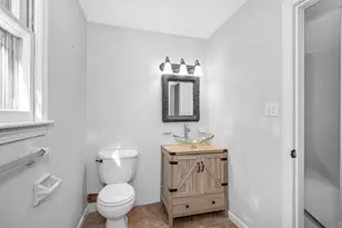 4 Therriault Ave, Salem, NH 03079 - Photo 6