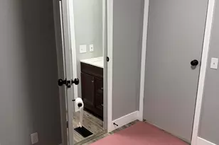 162 Pebblewood Dr, Charlestown, NH 03603 - Photo 10