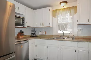 31 Pine Rd, Middleton, NH 03887 - Photo 4