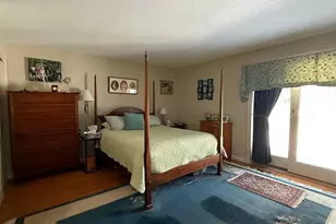 555 Straw Hill Rd, Manchester, NH 03104 - Photo 8