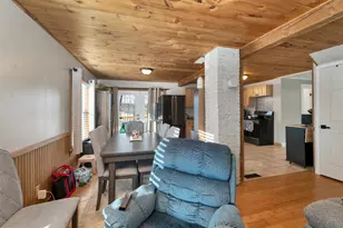 15 Edgewood St, Claremont, NH 03743 - Photo 16