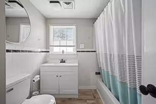 32 Main St, Kingston, NH 03848 - Photo 34