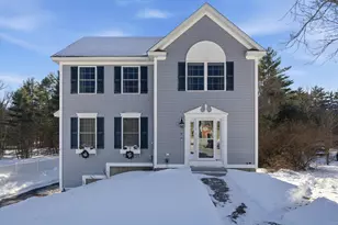 7 Boulder Ct, Raymond, NH 03077 - Photo 2