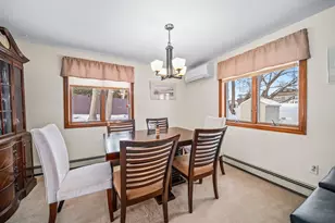 28 Village Ct, Laconia, NH 03246 - Photo 8