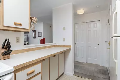 30 Ledgewood Hills Drive #104, Nashua, NH 03062 - Photo 6