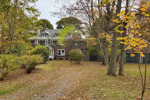 15 Bailey Ave, Claremont, NH 03743 - Photo 2