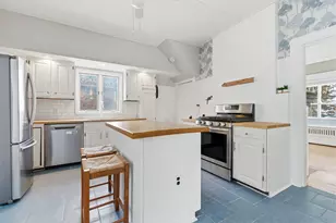 30 Ray St, Manchester, NH 03104 - Photo 14