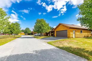181 Benton Rd, Haverhill, NH 03774 - Photo 6