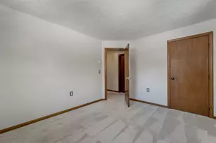 1102 Mammoth Rd, Pelham, NH 03076 - Photo 26