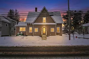 58 S State St, Concord, NH 03301 - Photo 2