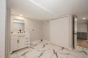 6 Mountain View St, Nashua, NH 03060 - Photo 28