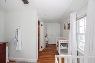 288 Oak St, Manchester, NH 03104 - Photo 34