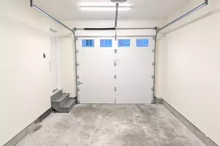 264 Woodview Way, Manchester, NH 03102 - Photo 12