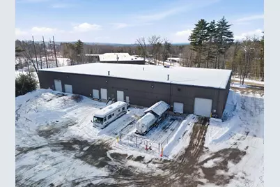 321 Commerce Way, Pembroke, NH 03275 - Photo 56