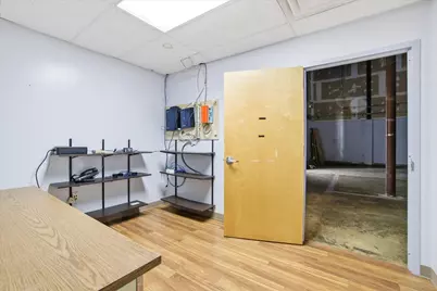 321 Commerce Way, Pembroke, NH 03275 - Photo 18