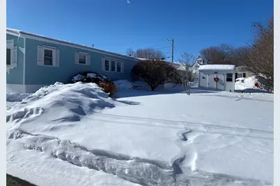 167 Staples Street, Seabrook, NH 03874 - Photo 2