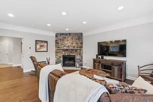 8 Forest Pine Spur, Lincoln, NH 03251 - Photo 18