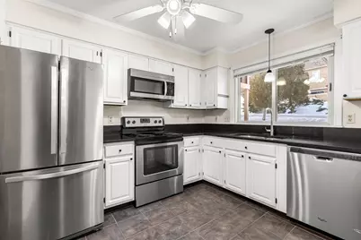 96 Spinnaker Way, Portsmouth, NH 03801 - Photo 2