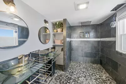 32 Fairview Avenue, Nashua, NH 03060 - Photo 12