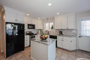 21 W Shore Ave, Manchester, NH 03109 - Photo 6