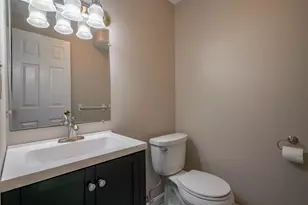 15 Aspen Ln, Merrimack, NH 03054 - Photo 8