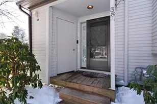 38 Pondview Dr, Merrimack, NH 03054 - Photo 2