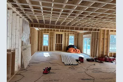 61 Whitford Street, Manchester, NH 03104 - Photo 6