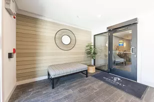 2075 Lafayette Rd, Portsmouth, NH 03801 - Photo 38