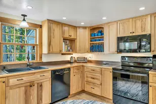 19 Cotton Mountain Rd, Wolfeboro, NH 03894 - Photo 14