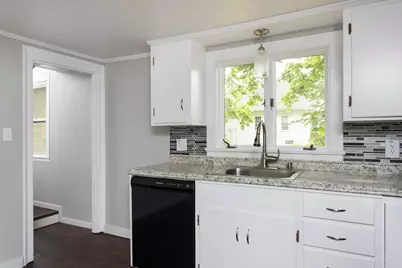 137 Locust Street, Dover, NH 03820 - Photo 26