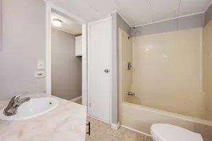 18 N Fuchsia Dr, Rochester, NH 03867 - Photo 12